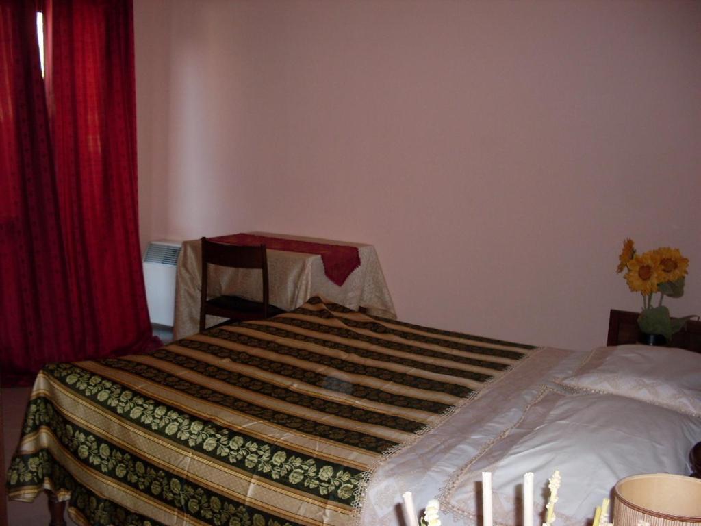 Hotel Il Rifugio Celano Camera foto